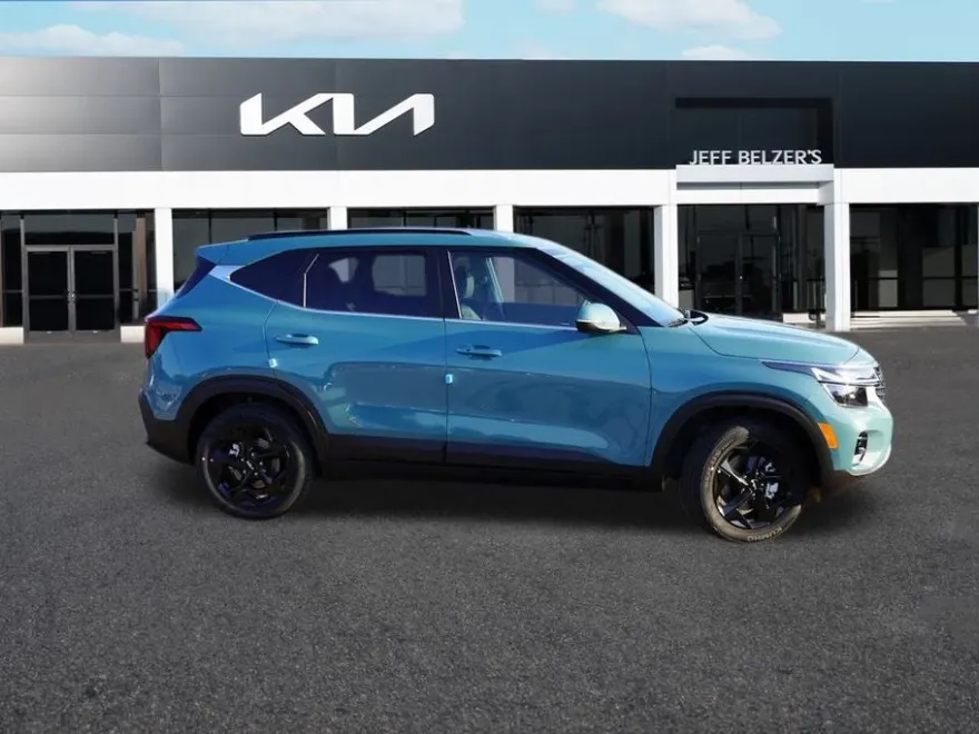 2026 Kia Seltos EX photo 1