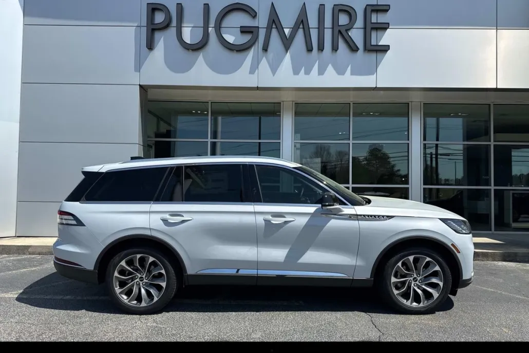 2025 Lincoln Aviator Reserve photo 1