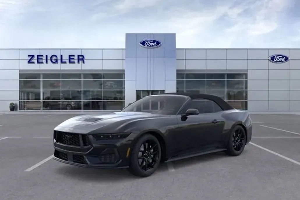 2025 Ford Mustang GT Premium photo 1