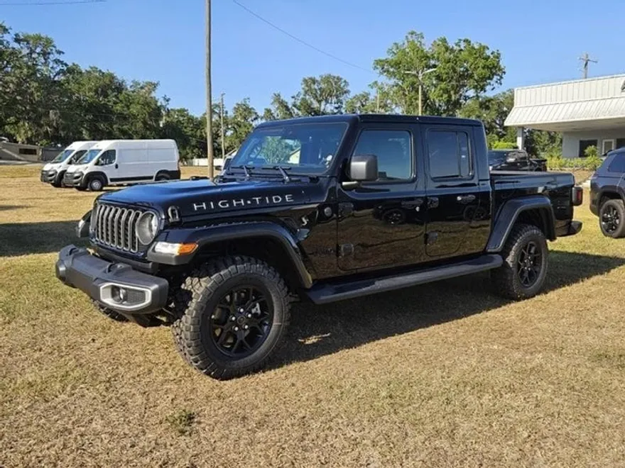 2025 Jeep Gladiator Sport photo 1