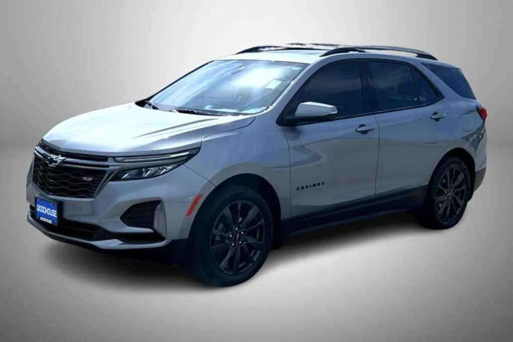 2024 Chevrolet Equinox RS photo 1