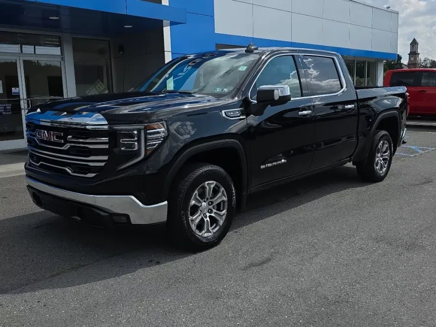 2024 Gmc Sierra 1500 SLT photo 1