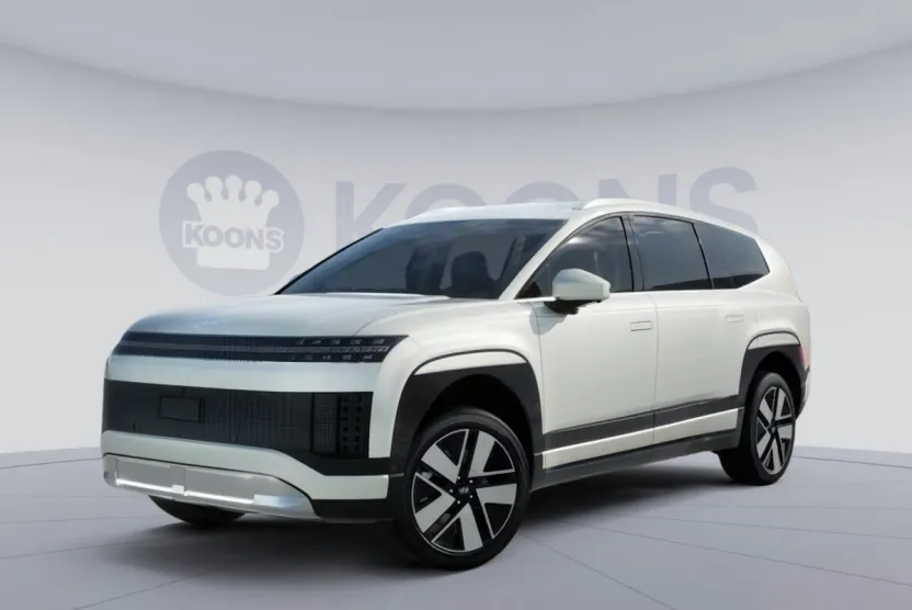 2026 Hyundai Ioniq SEL photo 1