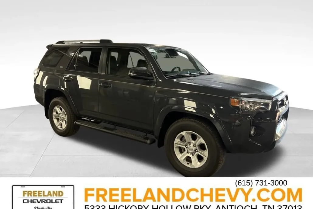 2024 Toyota 4Runner SR5 Premium photo 1