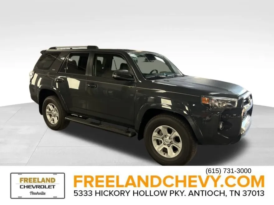 2024 Toyota 4Runner SR5 Premium photo 1