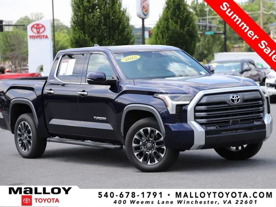 2025 Toyota Tundra Limited CrewMax photo 1