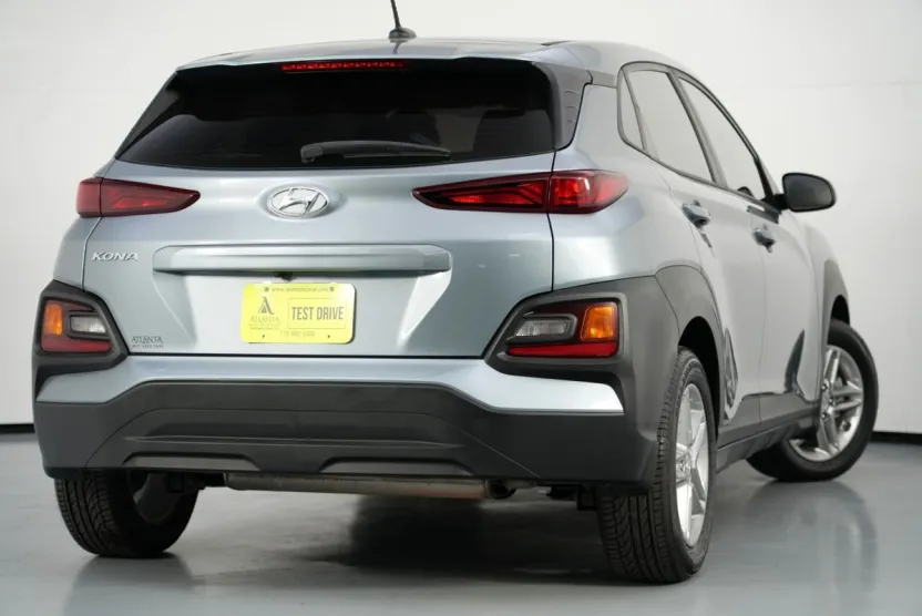 2021 Hyundai Kona SE photo 1