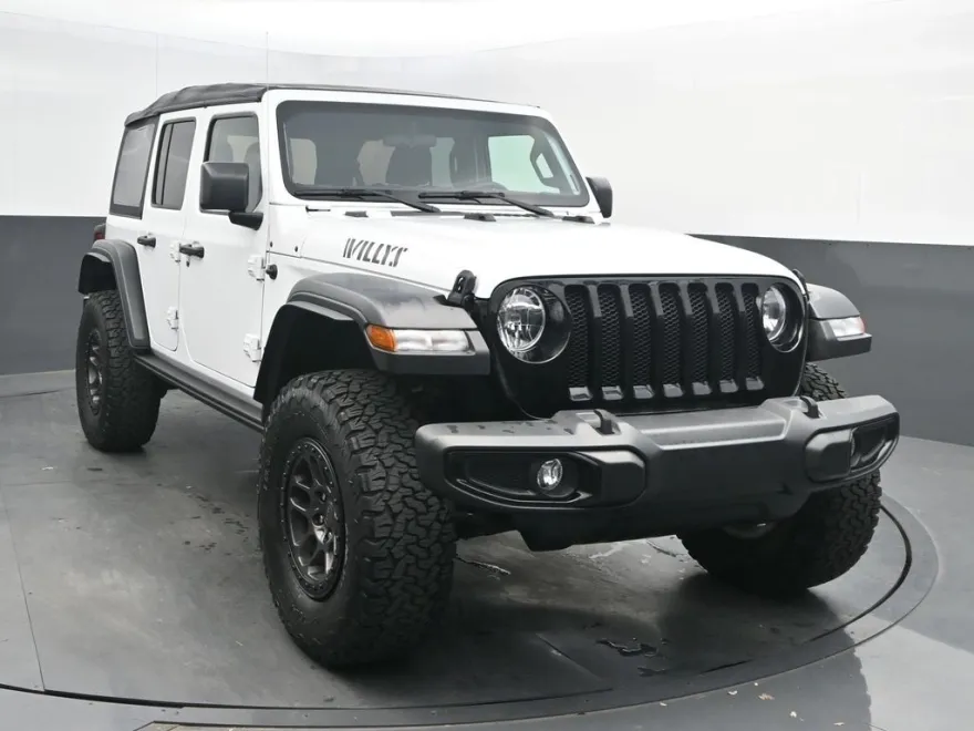 2023 Jeep Wrangler Willys photo 1
