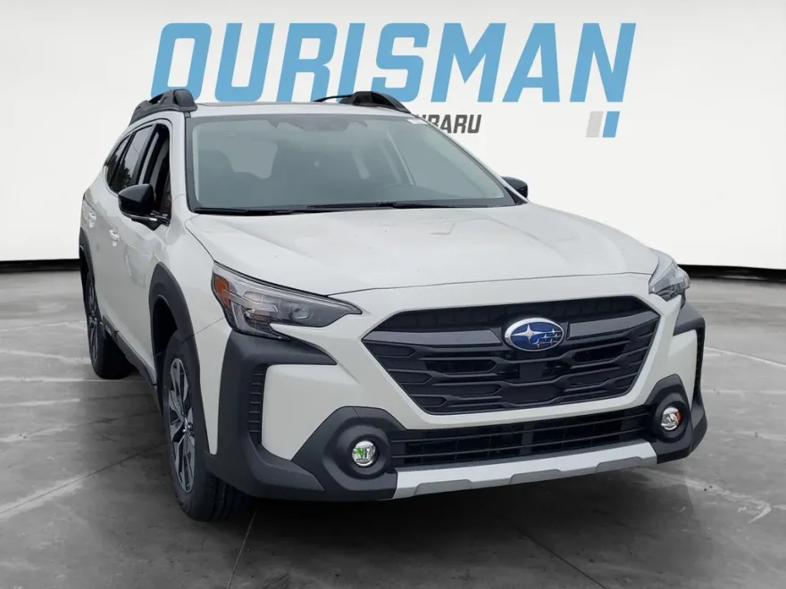 2025 Subaru Outback Limited photo 1