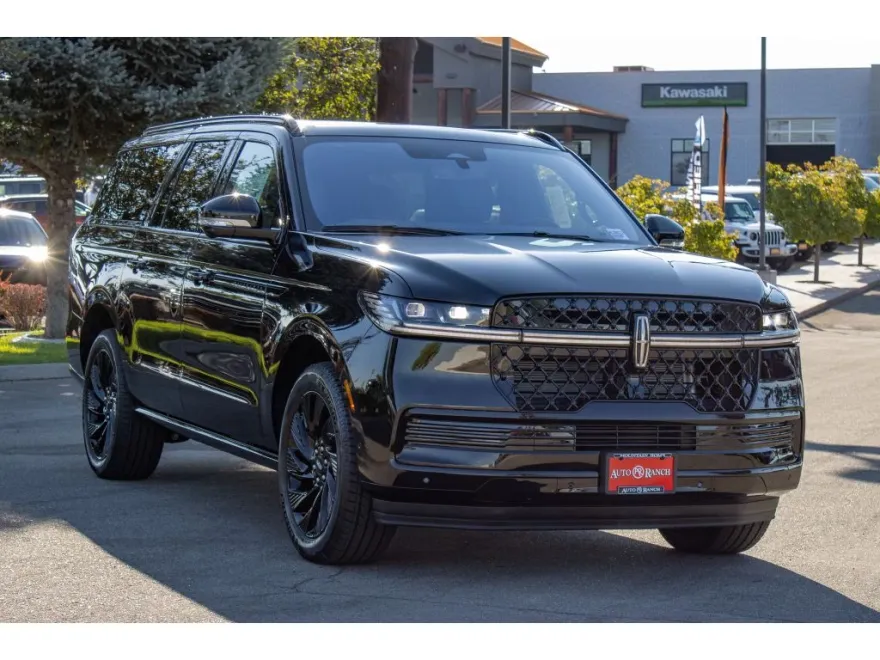 2025 Lincoln Navigator L Reserve photo 1