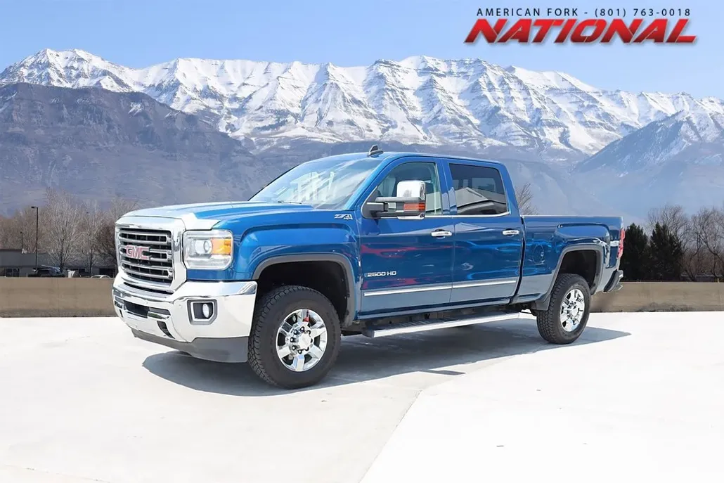 2017 Gmc Sierra 2500 HD SLT photo 1