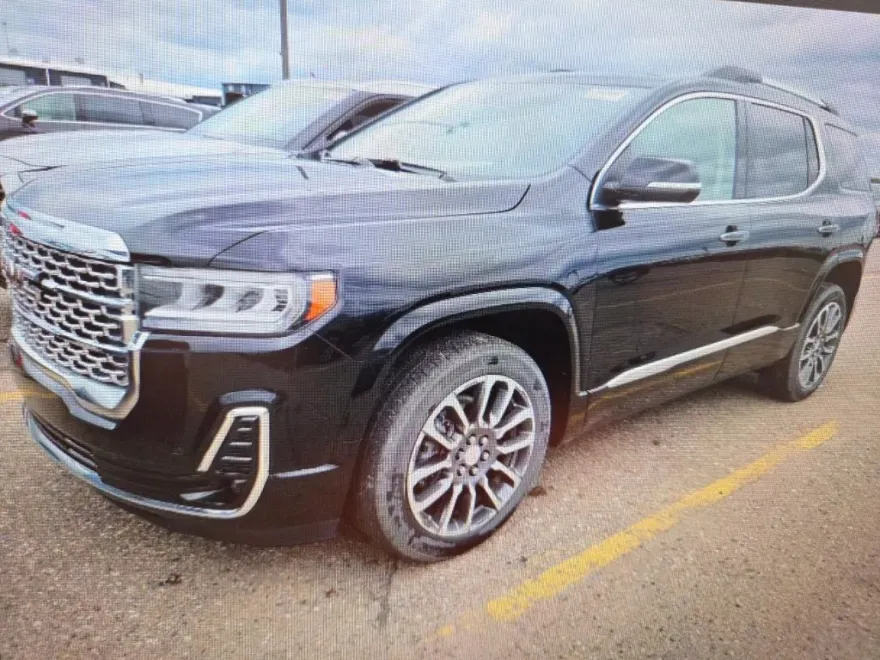 2022 Gmc Acadia Denali photo 1