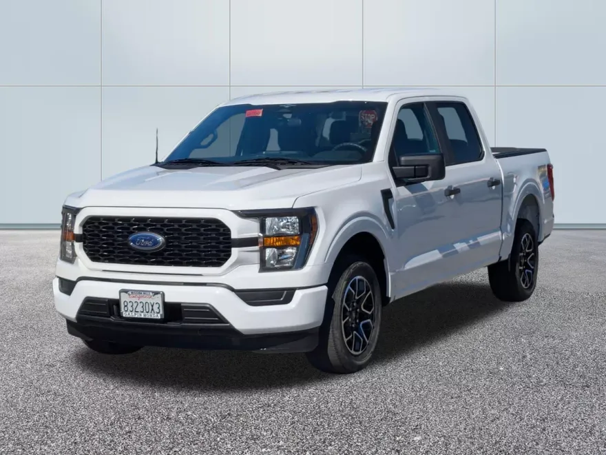 2023 Ford F-150 XL photo 1