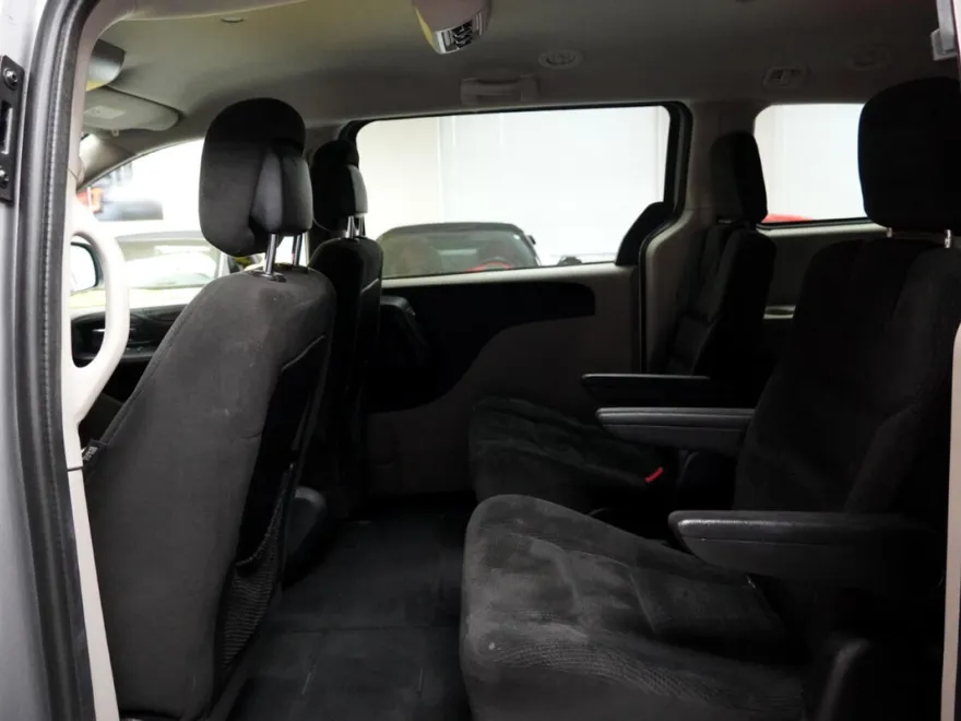 2017 Dodge Grand Caravan SE photo 15