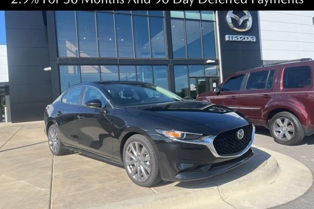 2025 Mazda Mazda3 2.5 s Preferred photo 1