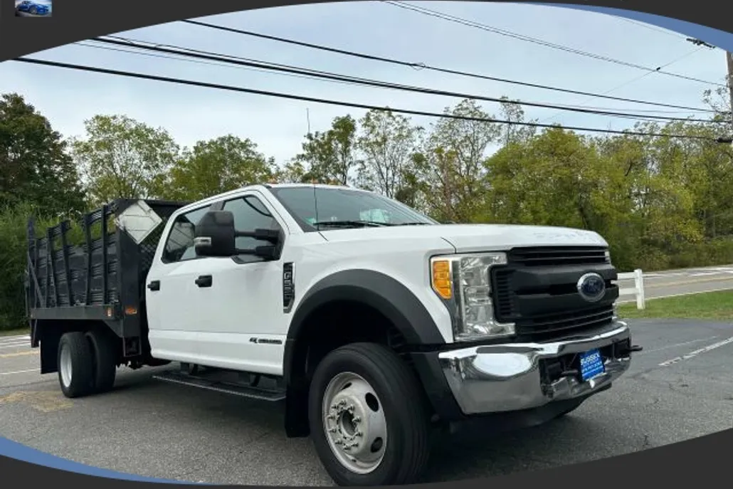 2017 Ford F-550 XL photo 1