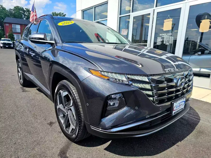 2024 Hyundai Tucson Limited photo 1