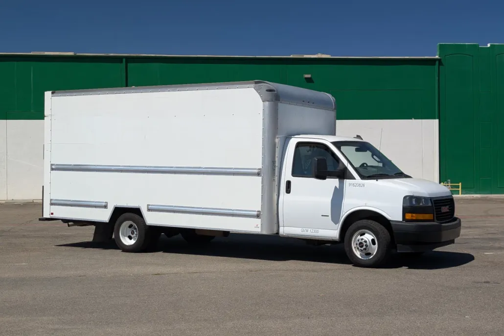 2021 Gmc Savana 3500 Cutaway photo 1