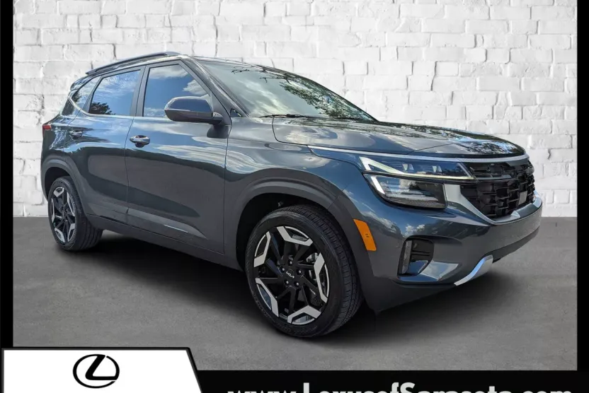 2025 Kia Seltos SX photo 1