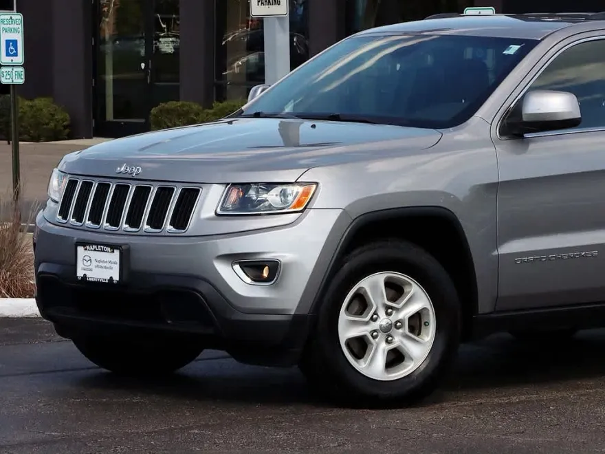 2015 Jeep Grand Cherokee Laredo photo 1