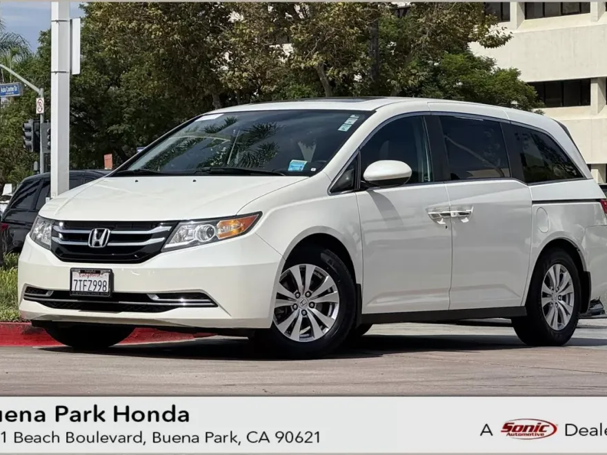 2016 Honda Odyssey EX-L photo 1