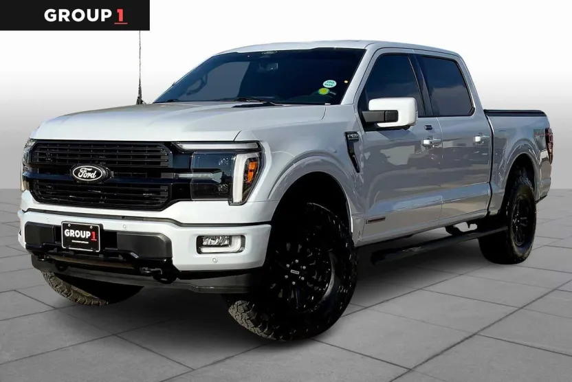 2025 Ford F-150 Platinum photo 1