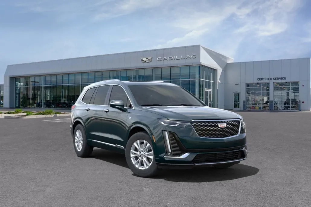 2025 Cadillac XT6 Luxury photo 1