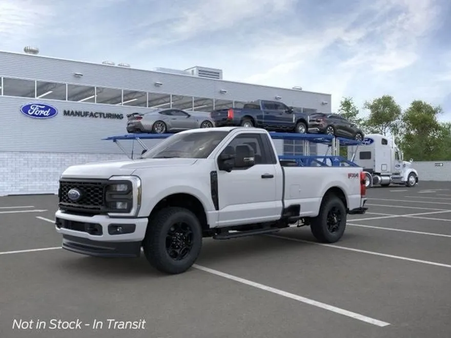 2025 Ford F-350 photo 1