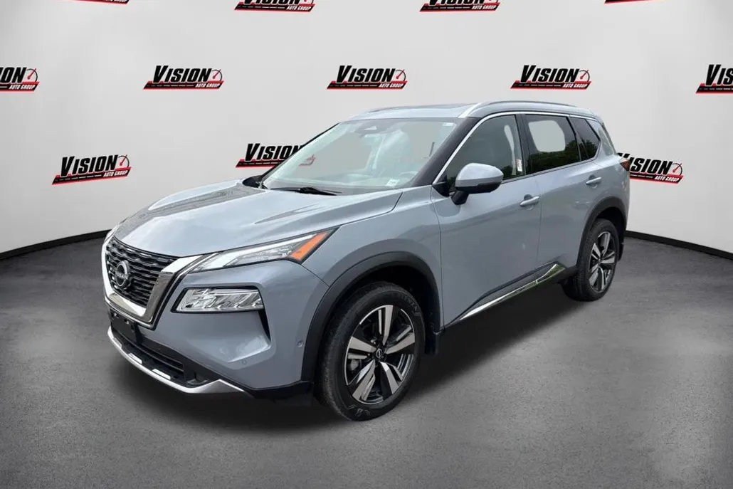 2023 Nissan Rogue SL photo 1