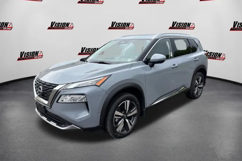 2023 Nissan Rogue SL photo 1