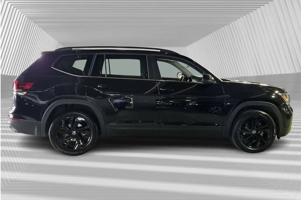 2023 Volkswagen Atlas V6 SE Technology photo 1