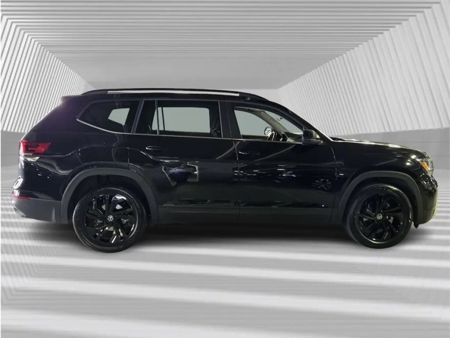 2023 Volkswagen Atlas V6 SE Technology photo 1
