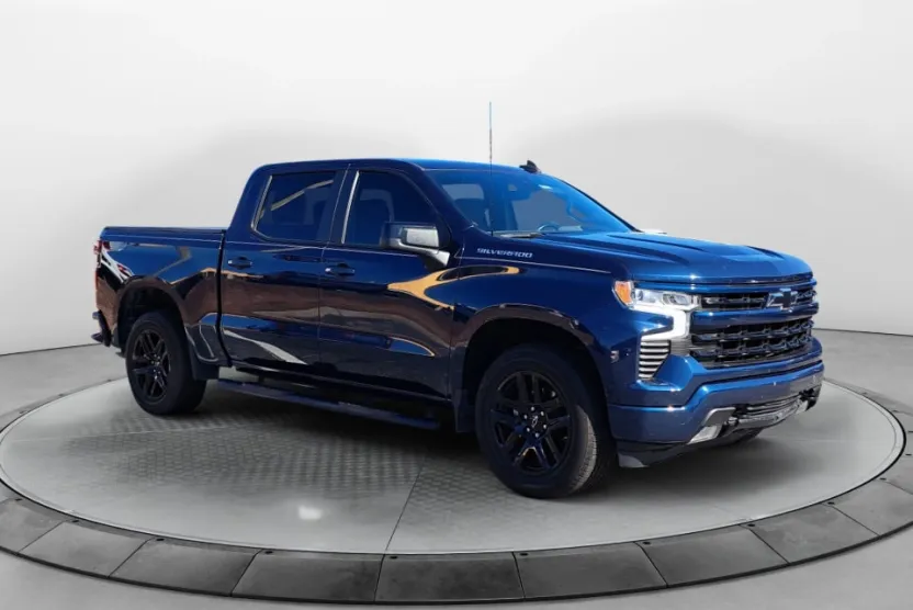 2022 Chevrolet Silverado 1500 RST photo 1