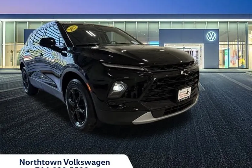 2023 Chevrolet Blazer 2LT photo 1