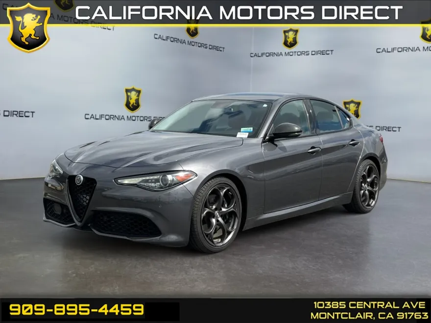 2018 Alfa Romeo Giulia Ti Sport photo 1