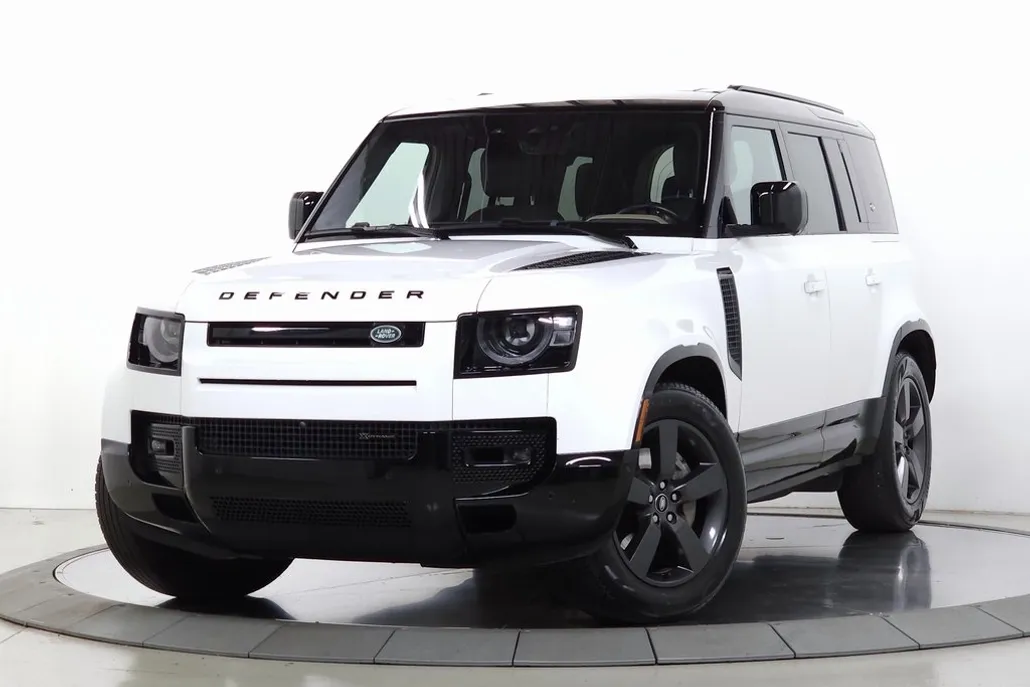 2022 Land Rover Defender 110 X-Dynamic HSE photo 1