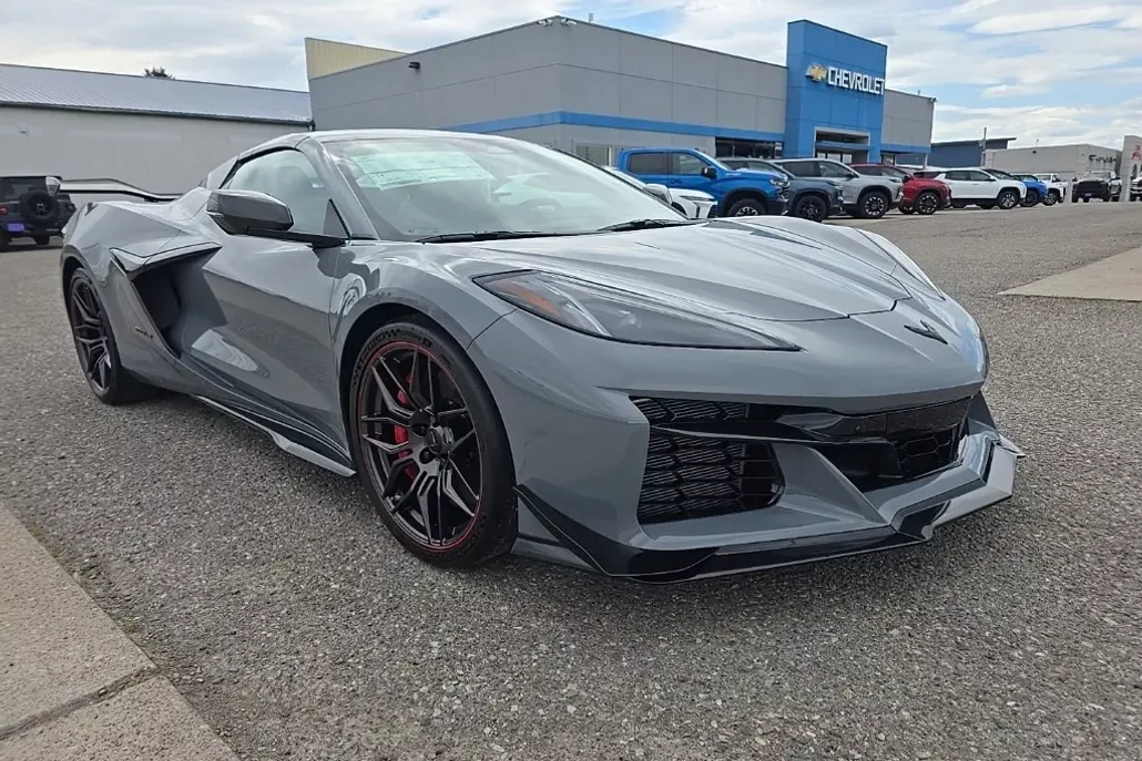 2025 Chevrolet Corvette Z06 3LZ photo 1