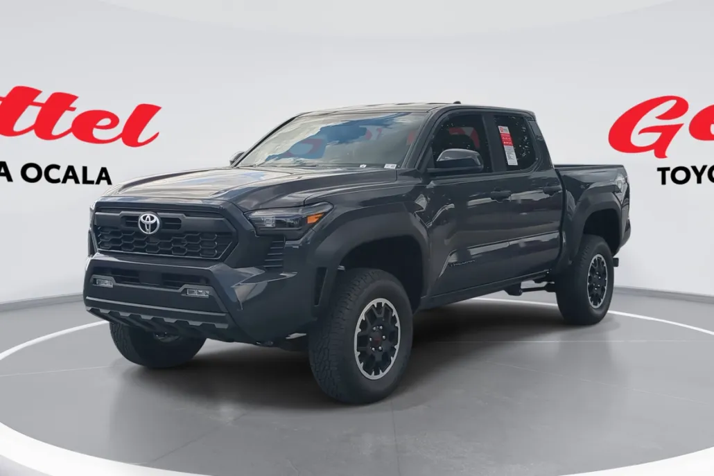2025 Toyota Tacoma TRD Off-Road photo 1