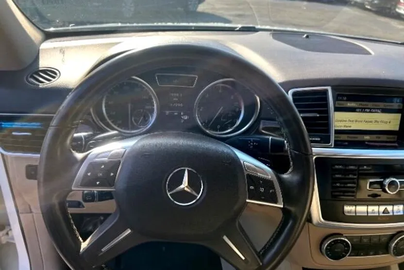 2012 Mercedes Benz ML 350 BlueTEC photo 1