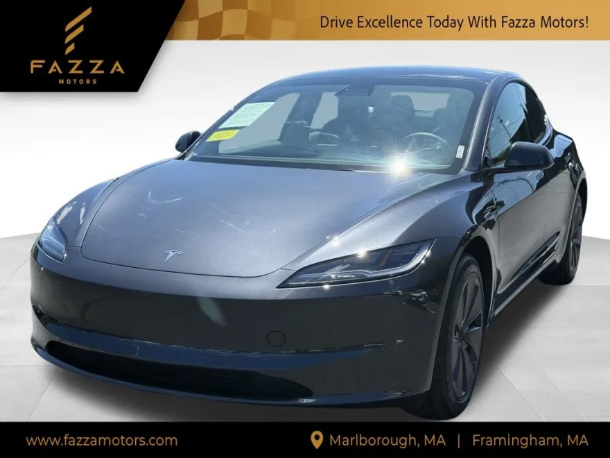 2025 Tesla Model 3 Performance photo 1