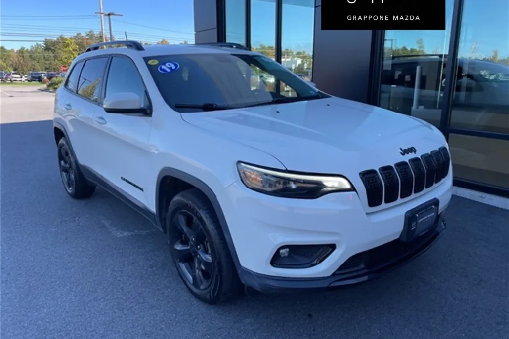 2019 Jeep Cherokee Altitude photo 1