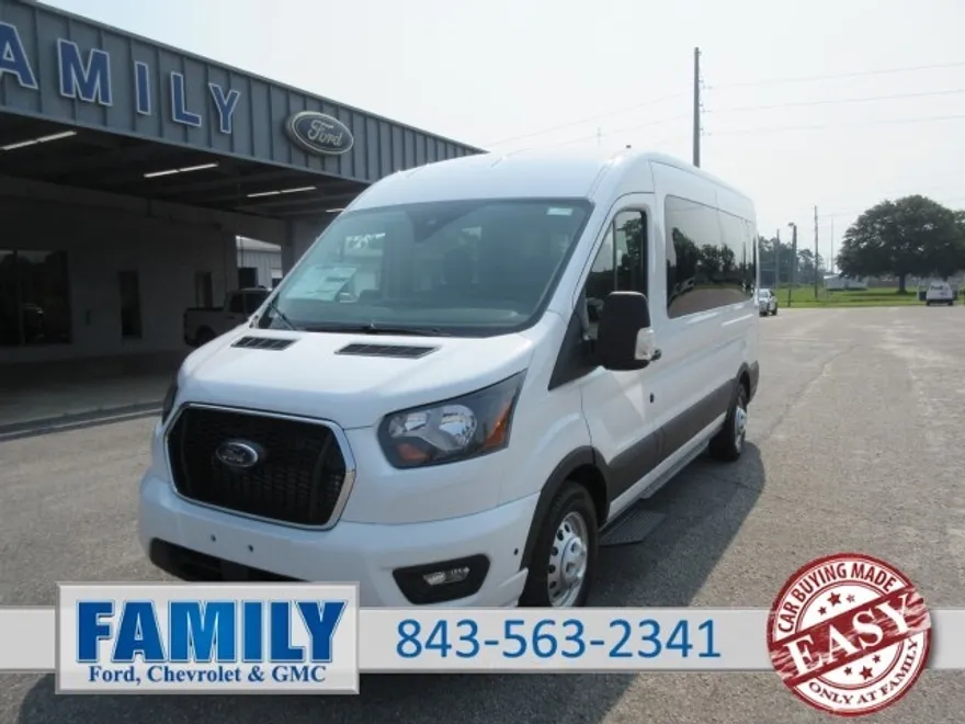 2025 Ford Transit Passenger XLT photo 1