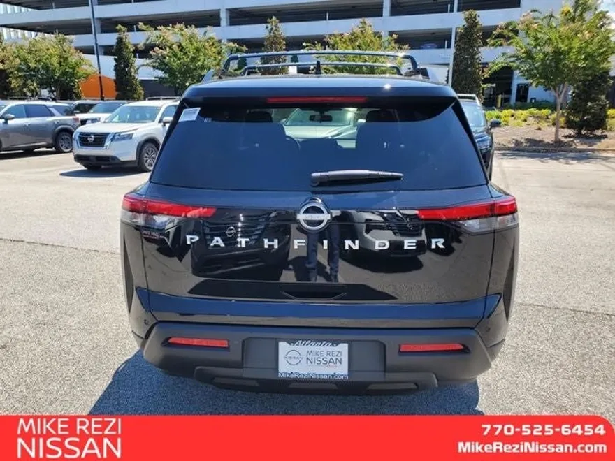2025 Nissan Pathfinder SV photo 1