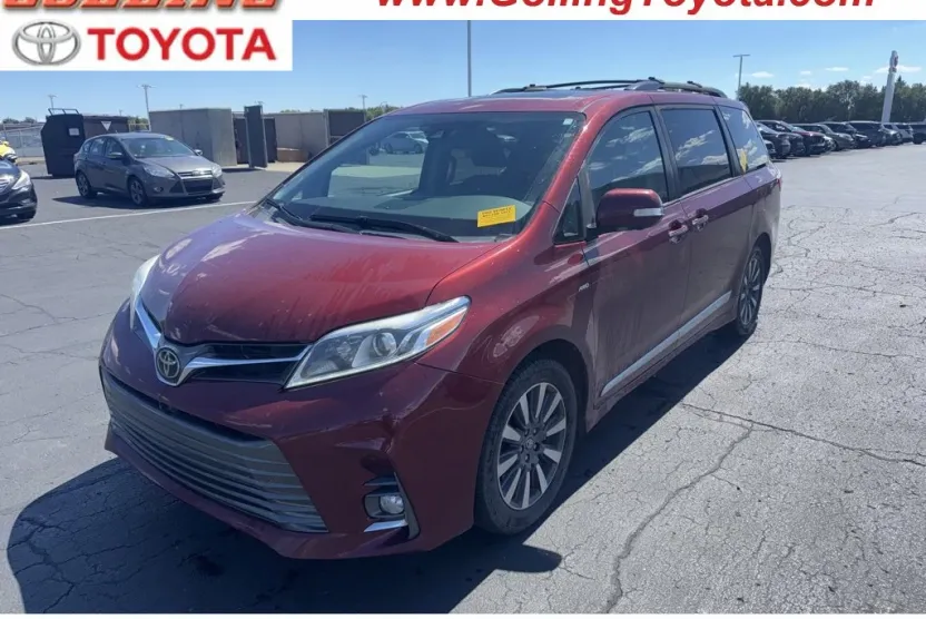 2020 Toyota Sienna Limited Premium photo 1