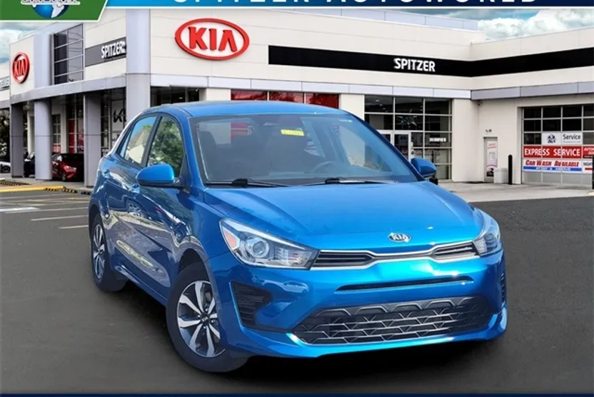 2021 Kia Rio S photo 1