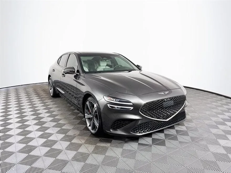 2025 Genesis G70 3.3T Sport Prestige photo 1