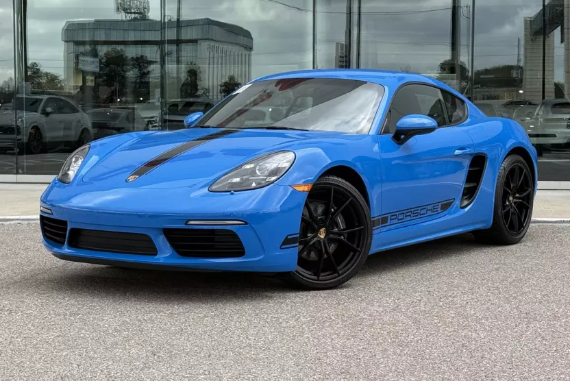 2025 Porsche Cayman Base photo 1