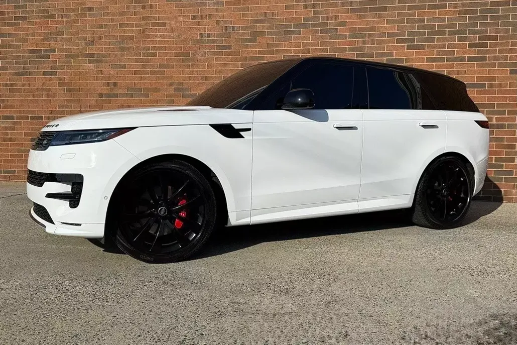 2024 Land Rover Range Rover Sport P400 Dynamic SE photo 1