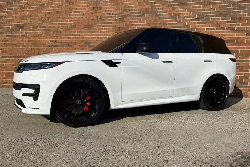 2024 Land Rover Range Rover Sport P400 Dynamic SE photo 1