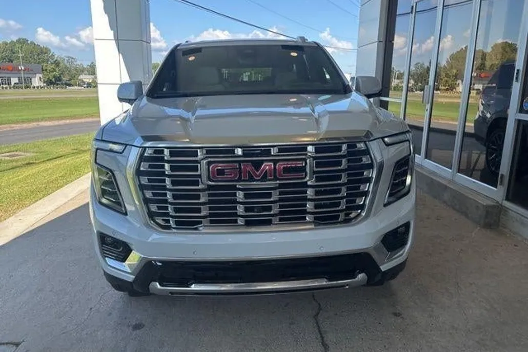 2026 Gmc Yukon XL Denali photo 1